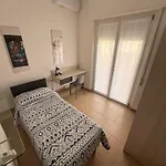 Roma Hotel 2*