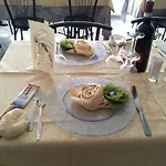 Hotel Roma 2*