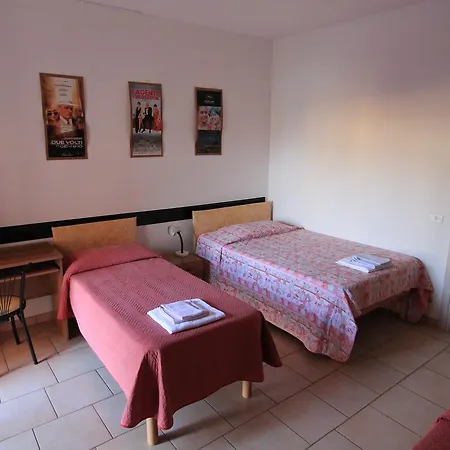 Roma Hotel