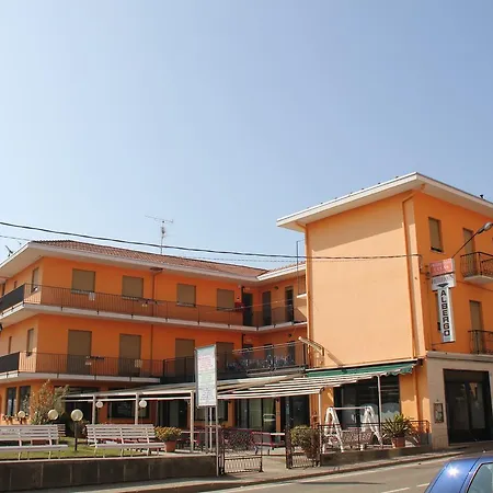 Hotel Roma 2*
