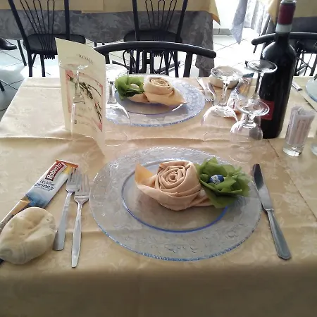 Hotel Roma 2*