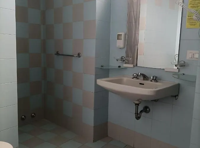 Roma 2* Gattico