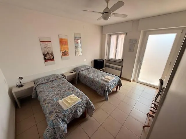 Roma 2* Gattico