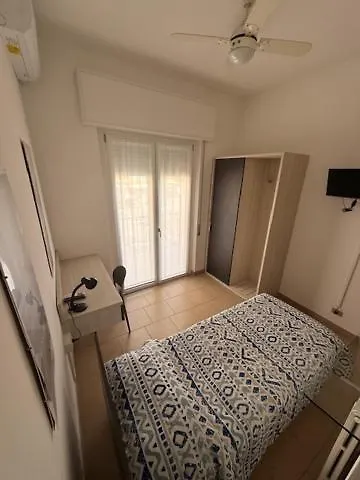 호텔 Roma 2*