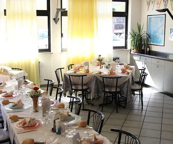 Hotel Roma 2*